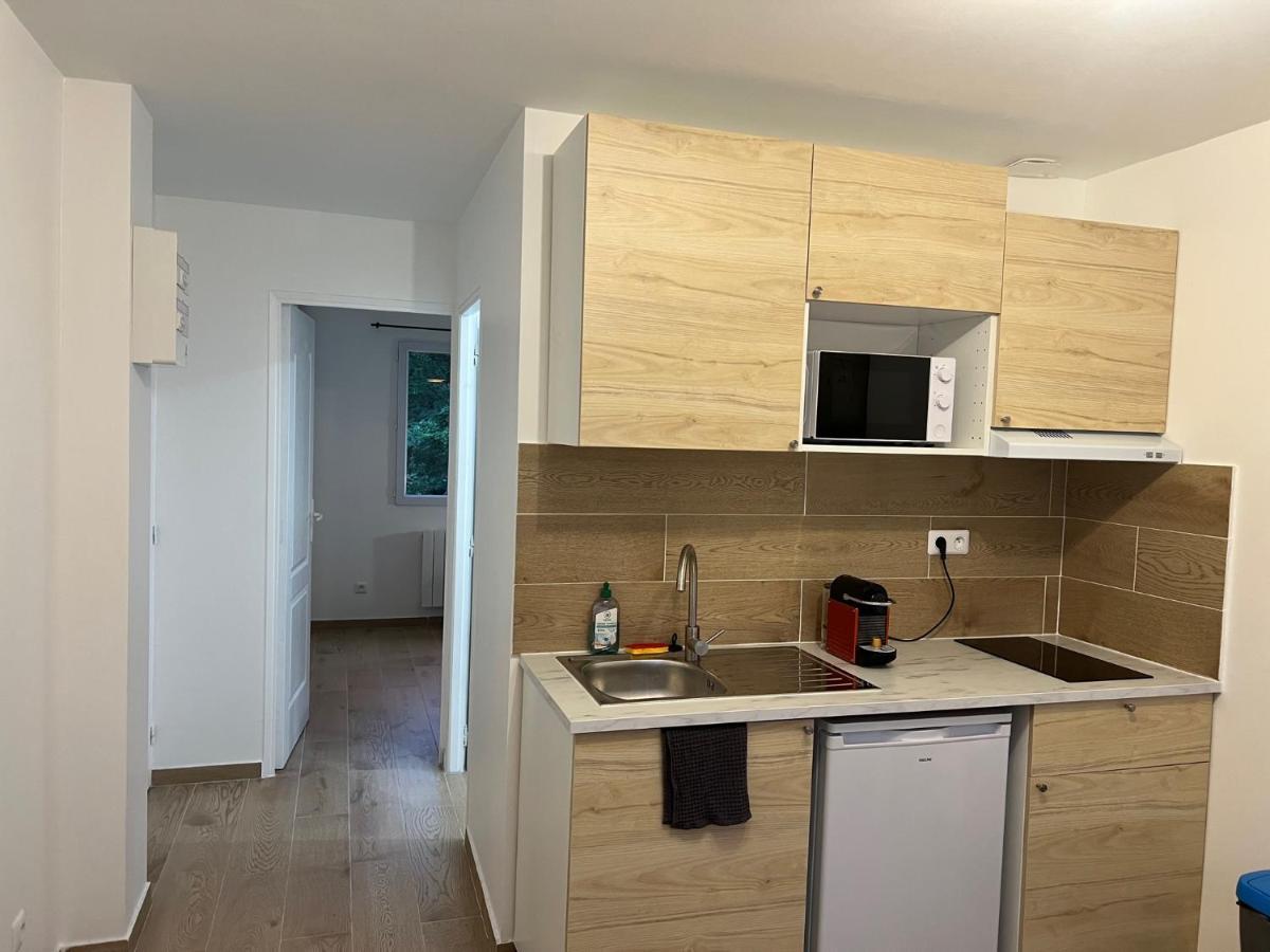 Appartement Lumineux Pres Metro Saint-Denis  Dış mekan fotoğraf